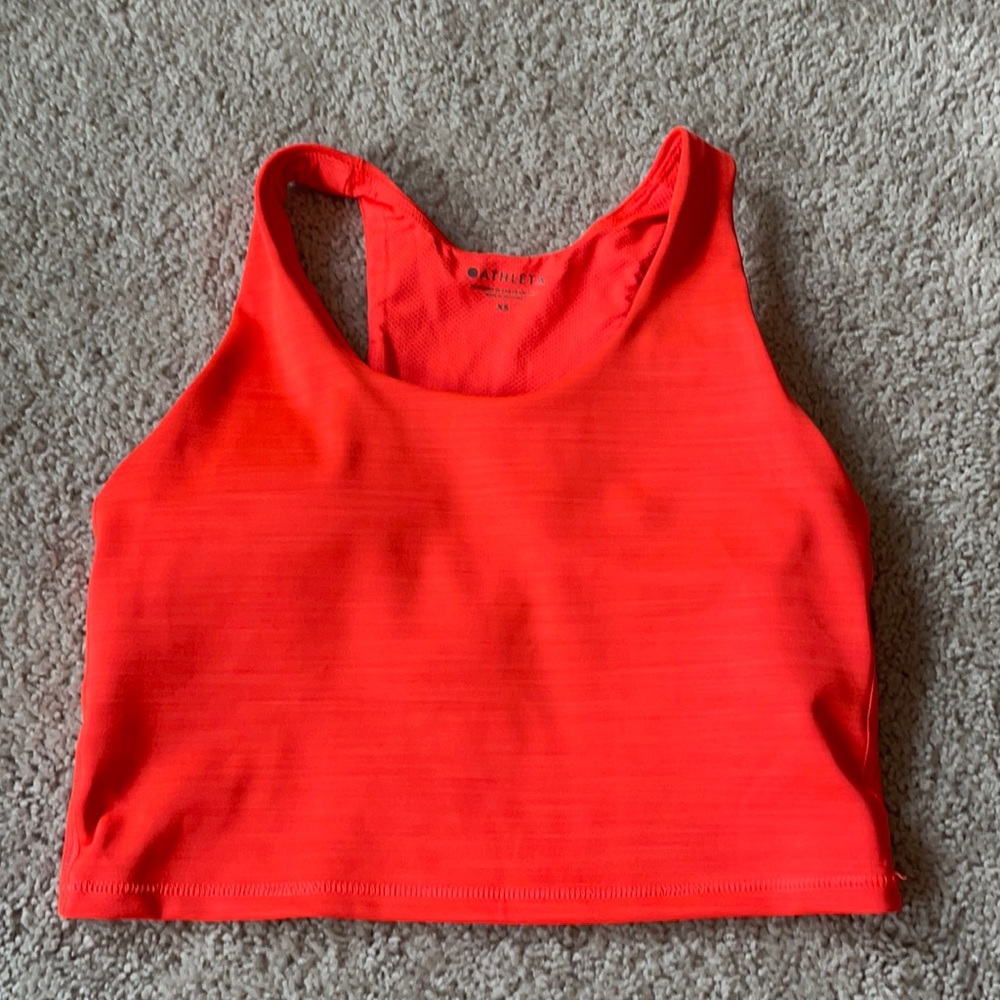 Athleta Ultimate workout crop